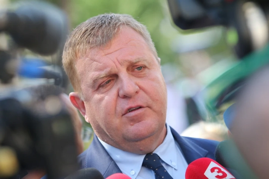 Водачът на листата на ВМРО за Варна, Красимир Каракачанов, подкрепи много от исканията на ресторантьорите