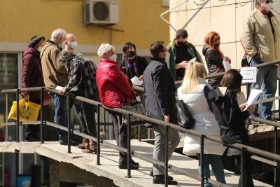 Пускат зелен коридор за ваксиниране в ИСУЛ в столицата през уикенда