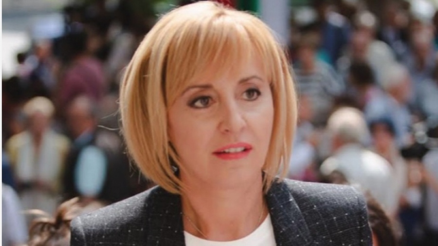 Манолова: Мутрите са приятелския кръг на Борисов