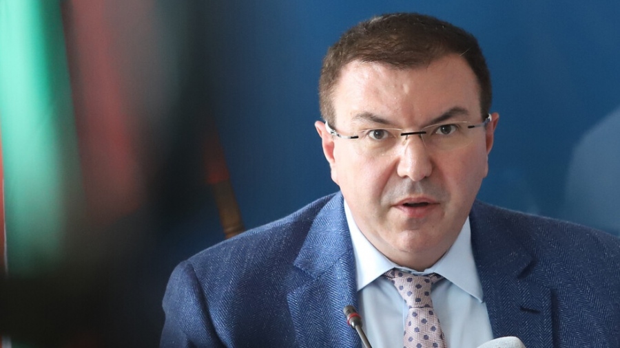 Министър Ангелов: Намираме се в най-върховата част от третия пик