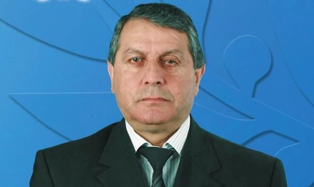 Бат Сали се отказа от парламента