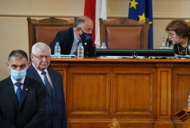 Финансовият министър в оставка Кирил Ананиев едва не колабирал от