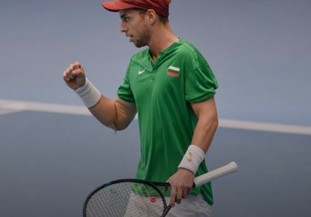 Адриан Андреев се класира на 1/2-финал в Анталия