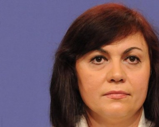 Нинова: Лъжа е, че БСП ще издига Първанов за президент