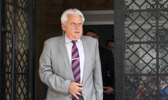 Вицепремиерът Бойко Рашков е с отнет достъп до класифицирана информация