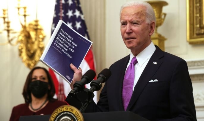 Байдън поиска от разузнаването доклад за произхода на COVID-19