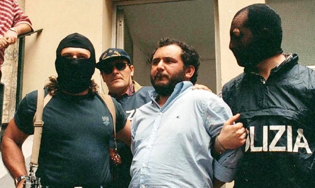 Предсрочното освобождаване на Джовани Бруска осъден за убийството на прочутия