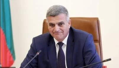 Назначени са четирима нови заместник областни управители