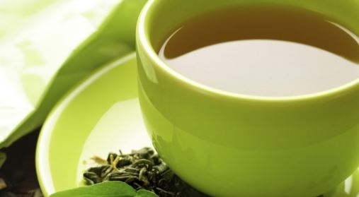 Вещество в зеления чай може да помогне срещу COVID-19