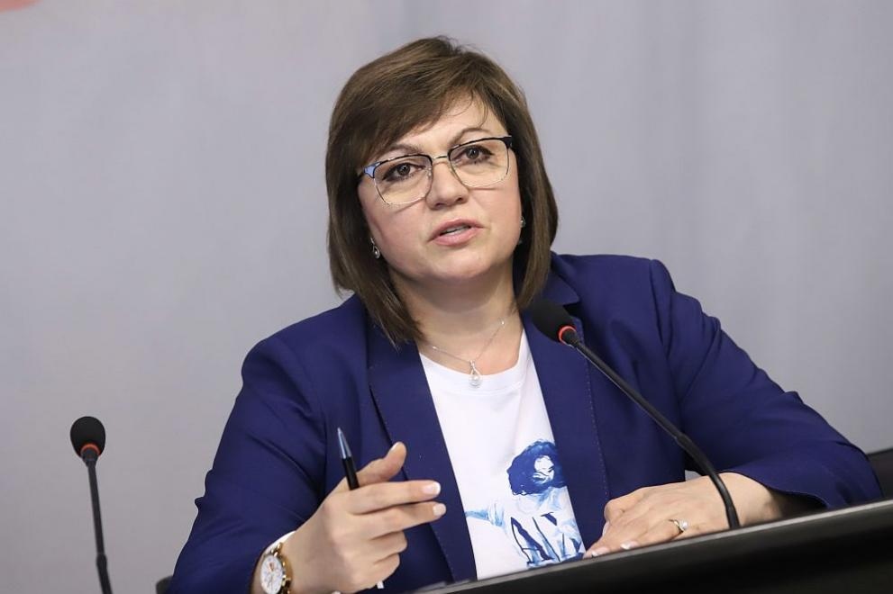 Председателят на БСП Корнелия Нинова отговори на Слави Трифонов след