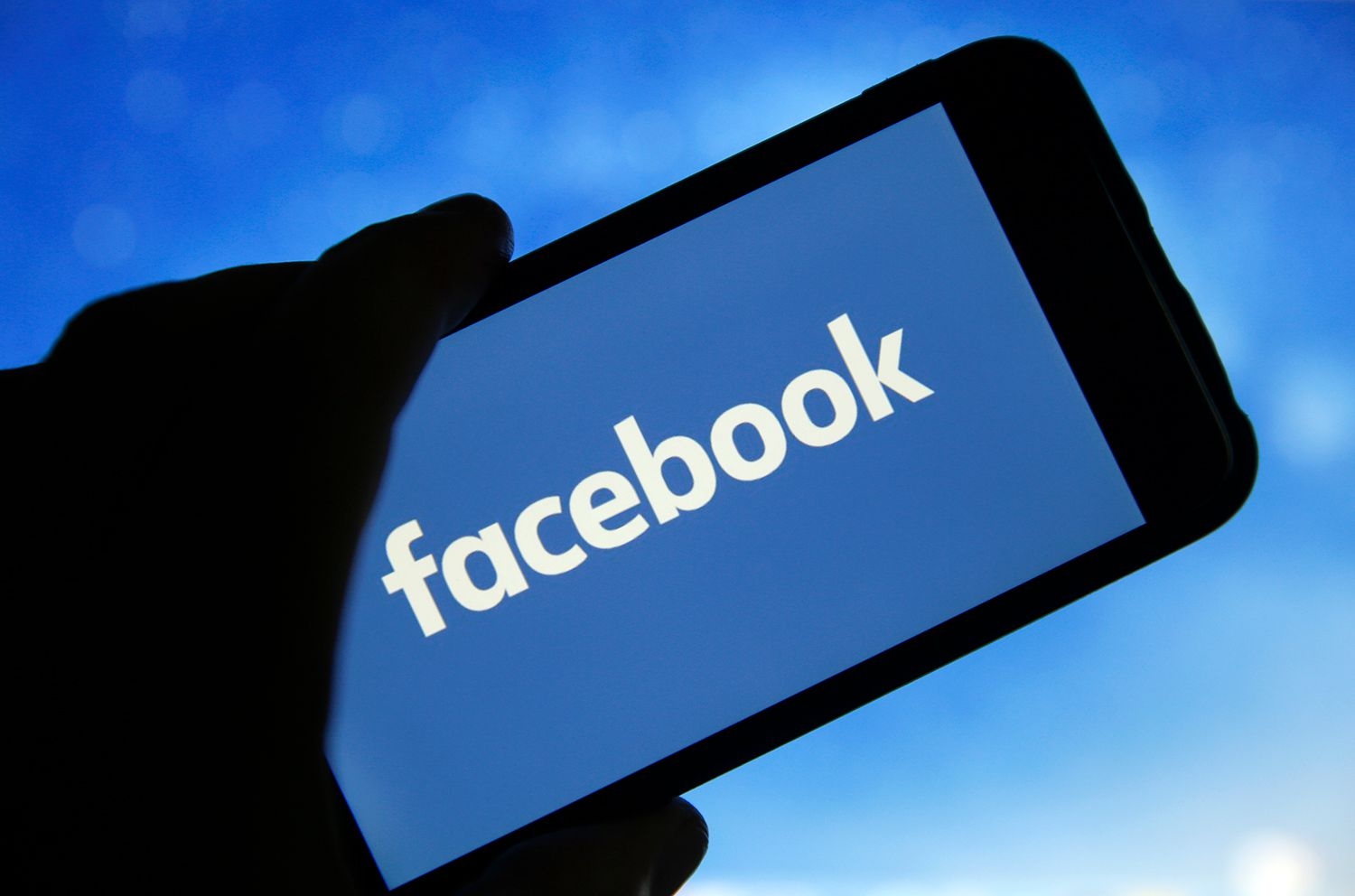 Компанията Фейсбук обяви че навлиза в аудио услугите съобщи Вашингтон