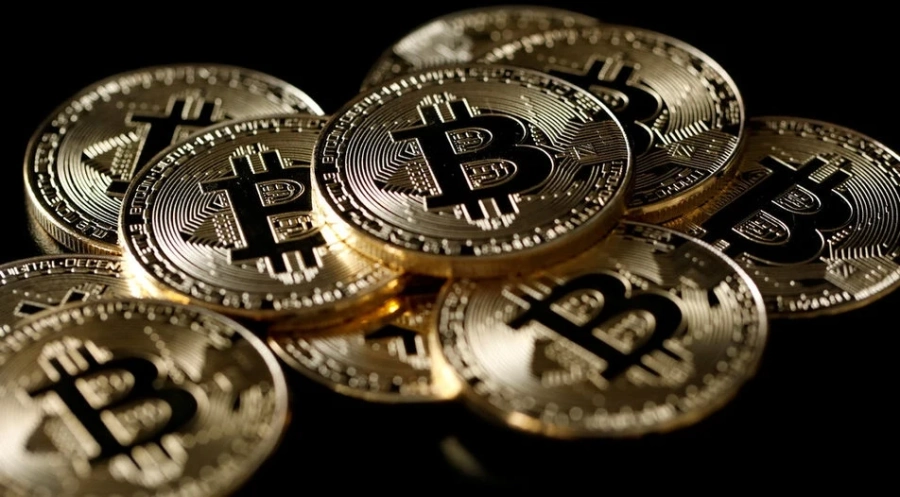 Срив над биткойна с 8% след наложени от китайските власти мерки срещу криптовалутите и в Съчуан