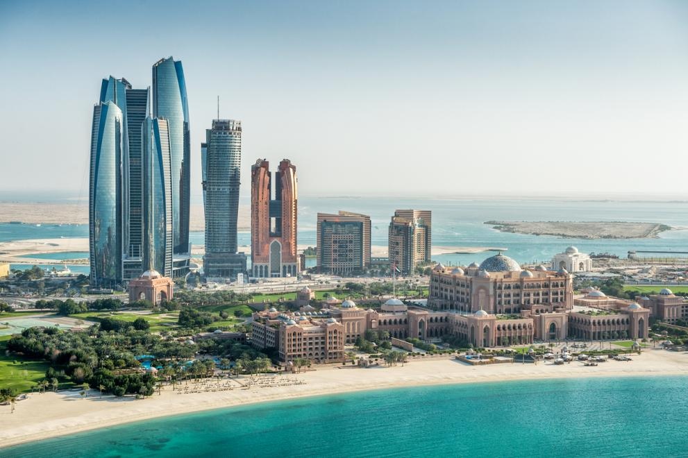 Абу Даби столицата на Обединените арабски емирства предлага на туристите