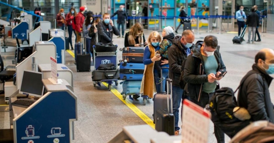 Здравният министър: От утре в страната ще се влиза по нови правила