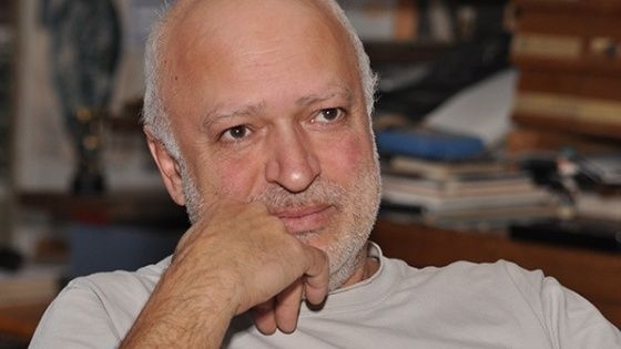 Минеков обяви Ларгото за законно, за да защити държавата