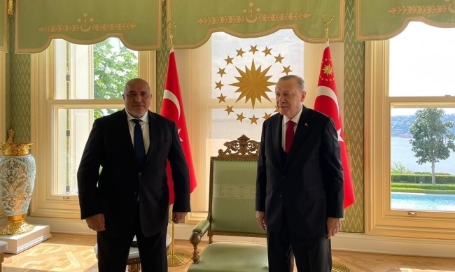 Борисов и Ердоган: Справихме се с миграцията, така ще продължи  