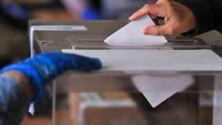 Заявления за гласуване в болници, социални домове и затвори се подават до 8 юли