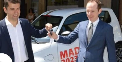 Подписаха меморандума за изграждане на завод за електромобили (ВИДЕО)