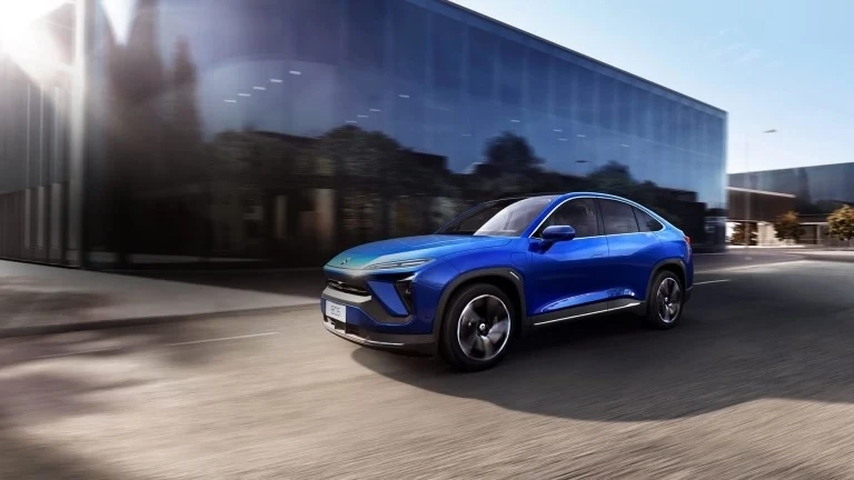 Китайската компания NIO ще инсталира над 4000 станции за смяна на батерии до 2025 година