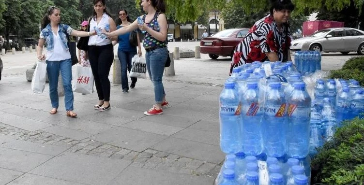3 дни на 3 места в София ще раздават вода заради жегите
