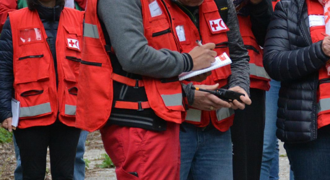  Продължава издирването на мъжа, изчезнал край Батак