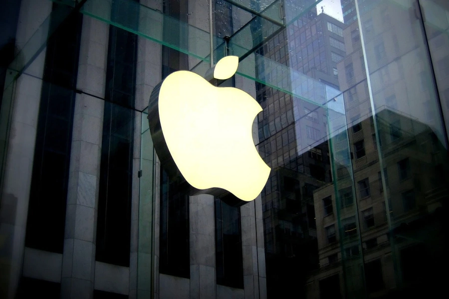 Служителите на Apple могат и да не се върнат в офисите