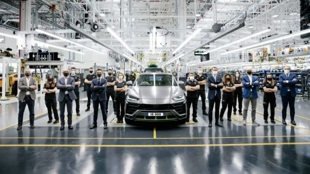  Lamborghini произведе 15 хиляди Urus-а