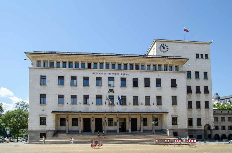 БНБ: Парите в обращение нарастват към края на юни с над 18% спрямо година по-рано