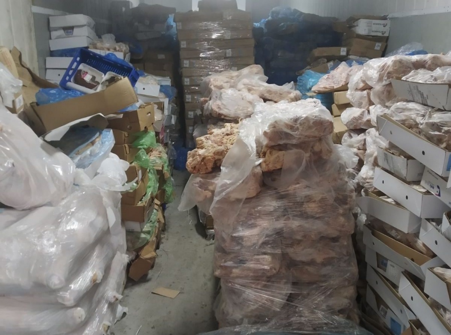 Заловиха близо 4 тона негодно за консумация месо в Пазарджик