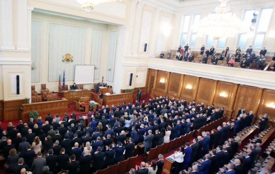 Депутатите откриха първия си работен ден