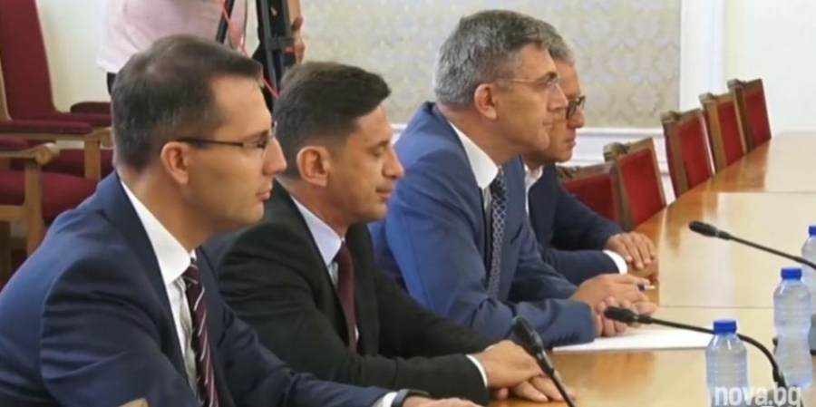 Мустафа Карадайъ пред ИТН: Възстановяването на нормалността в политиката минава през диалог