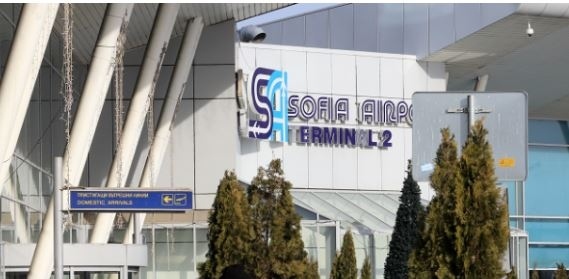 Нови правила за пристигащите у нас от страните в червената зона (ЗАПОВЕД)