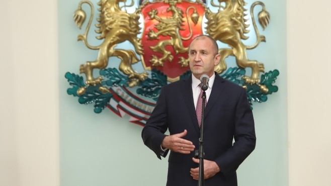  Радев връчва мандат за кабинет на ИТН днес