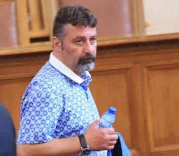 Филип Станев: Трябва да спрем да правим битак политика