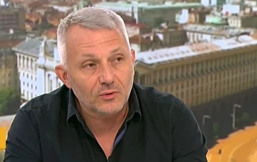 Хаджигенов: Петър Илиев сам ликвидира шансовете си