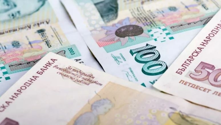 Променят методиката за пресмятането на линията на бедност: През 2022 г. тя ще е 413 лева