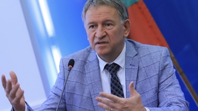 Очакват се още противоепидемични мерки от идната седмица