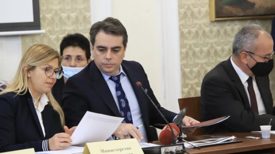 Министерството на финансите иска свиване на разходи от институциите
