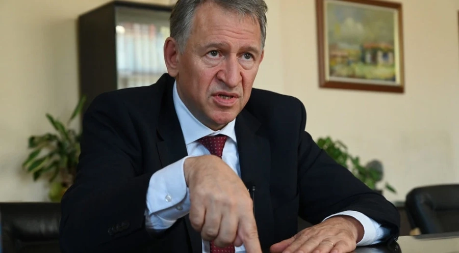 Министър Кацаров отговори на ВАП за предприетите действия за ограничаване на COVID-19