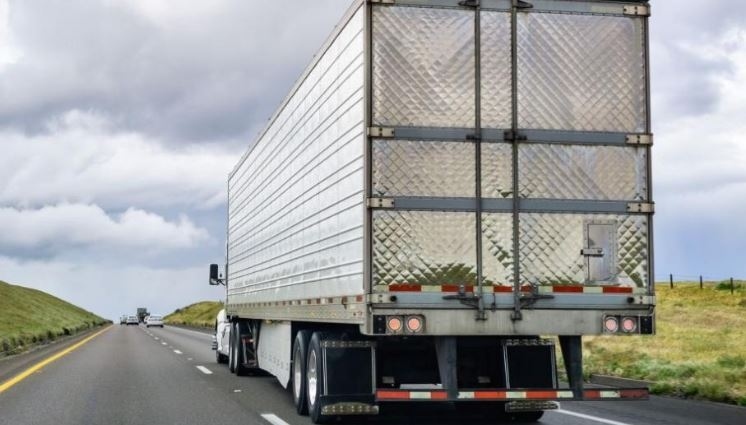 Спират камионите по магистралите Хемус, Тракия и по Е79 за празничните дни