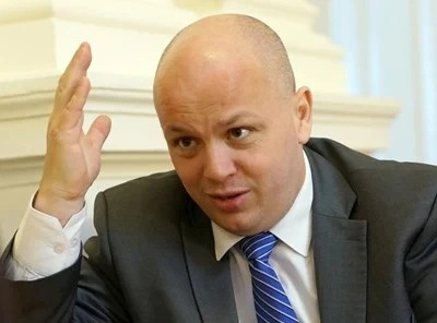 Симов: Ще се докараме до 15% изборна активност