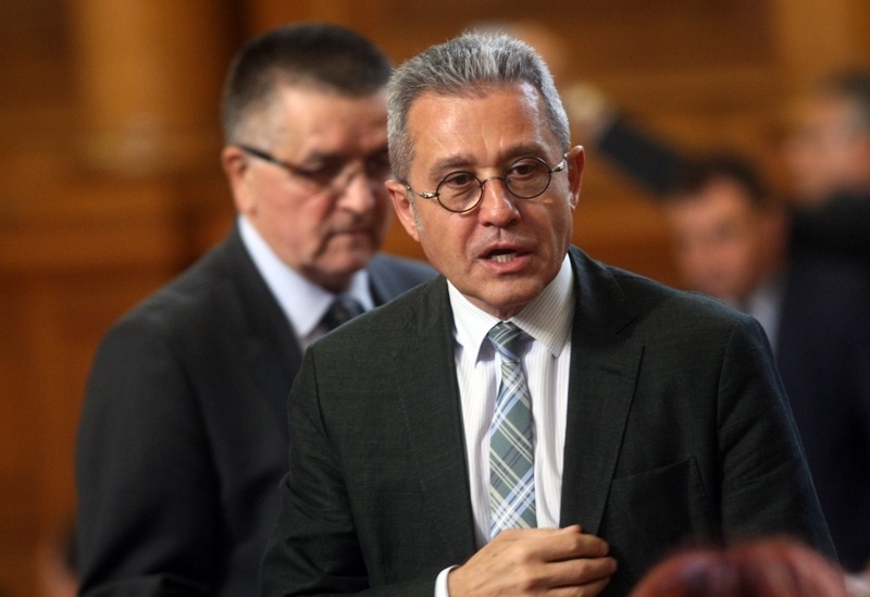 Йордан Цонев: Като не можете да направите нищо, ще се сгодим ние - партиите на статуквото