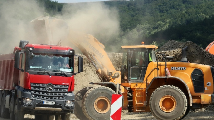 Пътностроителният бранш излиза на протест утре пред Народното събрание 