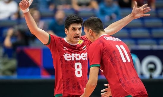 България е на осминафинал на Евроволей след труден успех над Беларус