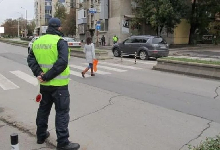 КАТ ще дебне за неправилно пресичане