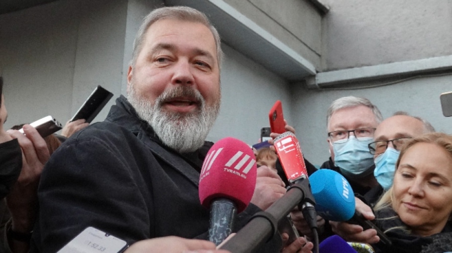 Дмитрий Муратов е третият руснак, който получава нобеловата награда за мир