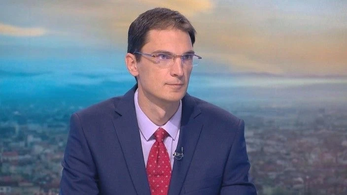 Зеленият Александър Дунчев загърби ДБ и отиде при Асен и Кирил