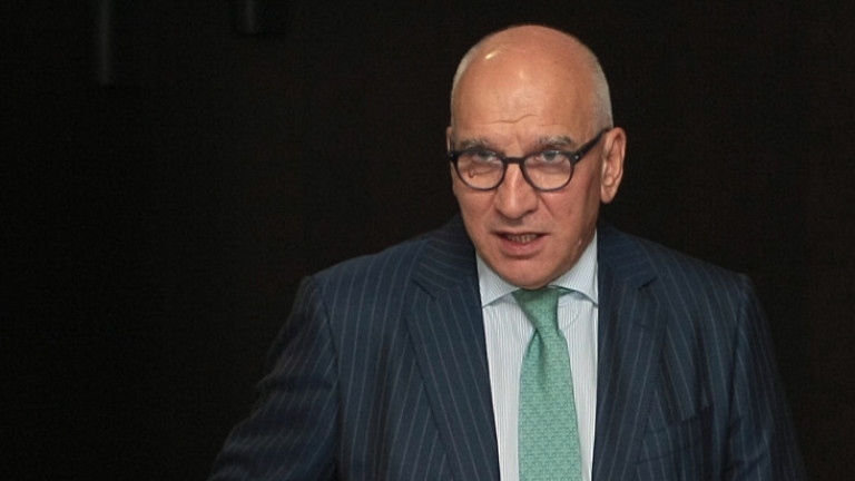 Хампарцумян: Икономическа криза в момента технически няма