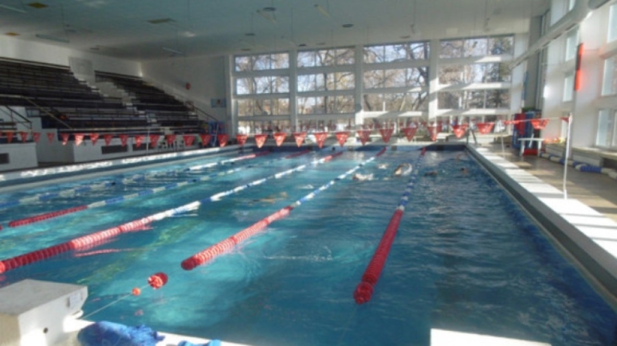 НАП проверява три плувни клуба в Пловдив