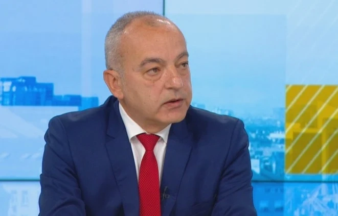 Гълъб Донев: Зеленият сертификат не нарушава трудовите права
